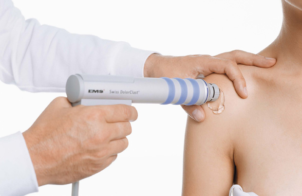 Shockwave therapy applied to the shoulder